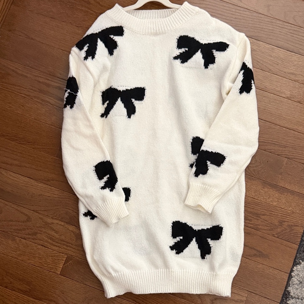 Women's White Sweater dress with black bows